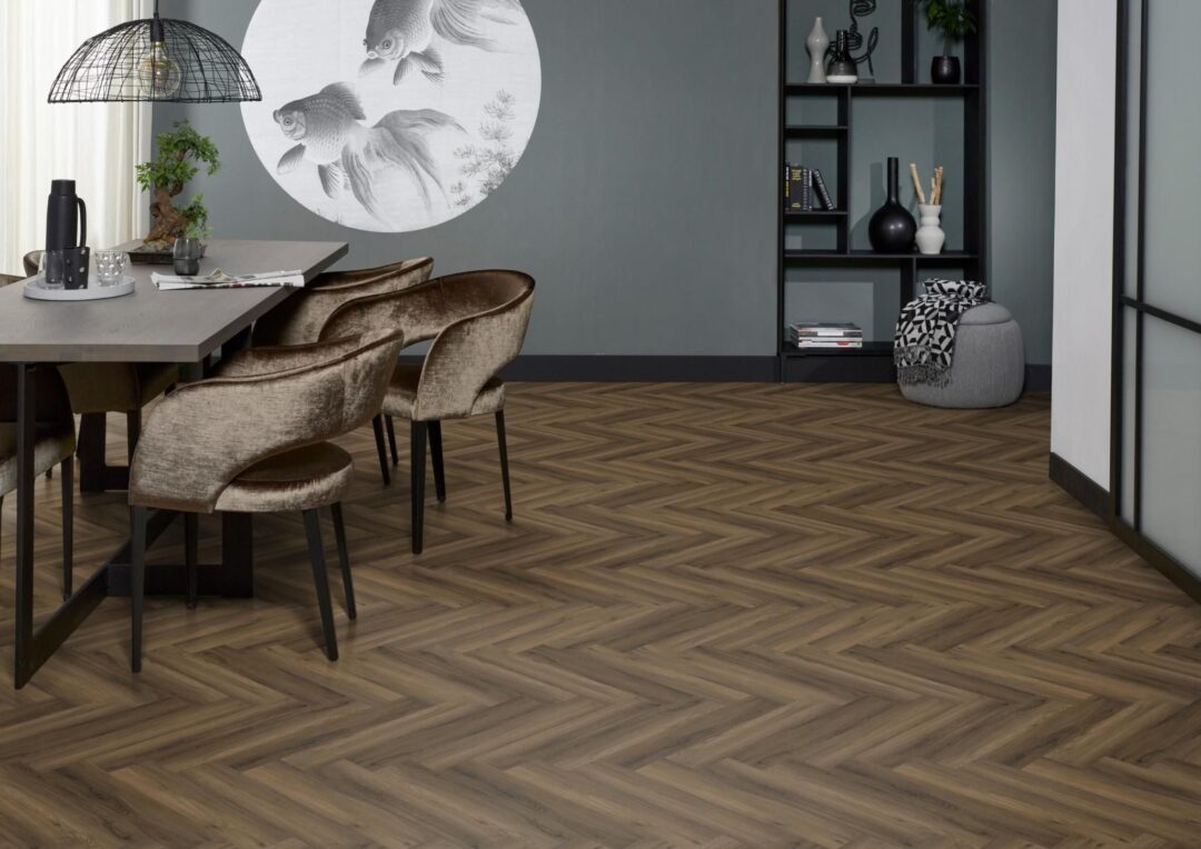 Floorlife YUP Herringbone dryback warm brown - Afbeelding 4